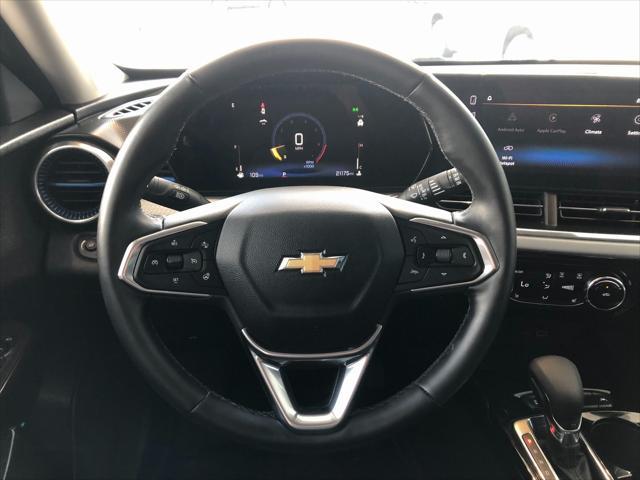 Photo of 2025 Crimson Metallic Chevrolet Trax