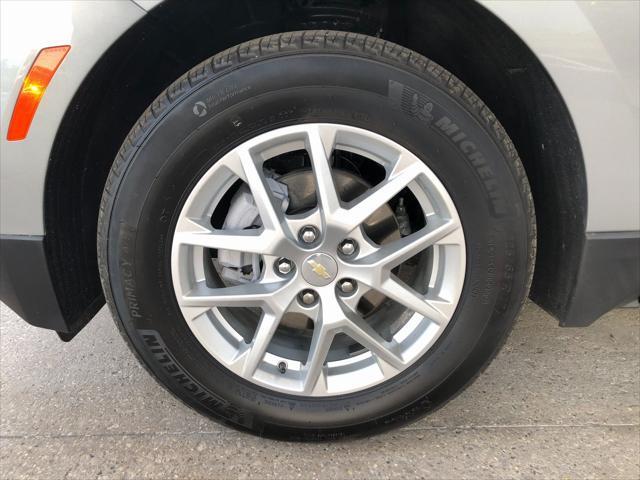 Photo of 2024 Sterling Gray Metallic Chevrolet Equinox