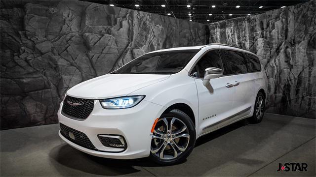 2024 Chrysler Pacifica