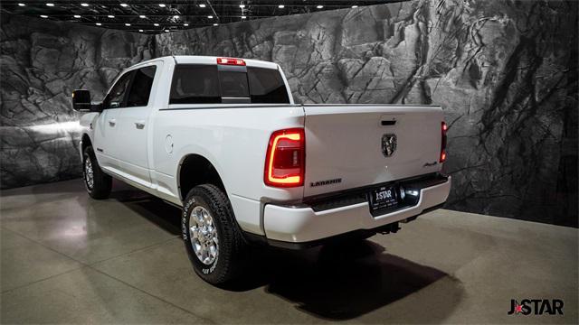 Photo of 2024 Bright White Clearcoat RAM 2500