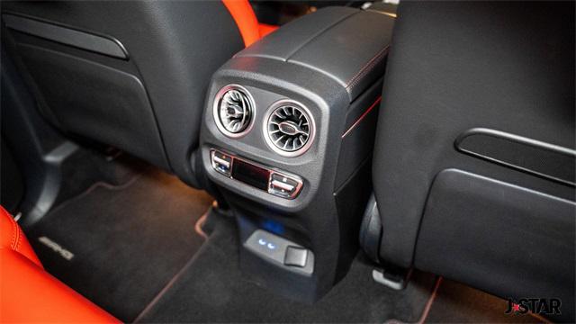 Photo of 2025 White Mercedes-Benz G-Class