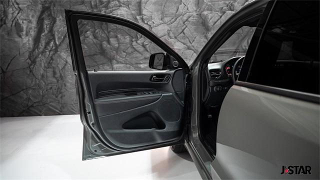 Photo of 2025 Destroyer Gray Clearcoat Dodge Durango