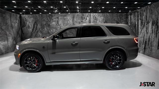 Photo of 2025 Destroyer Gray Clearcoat Dodge Durango