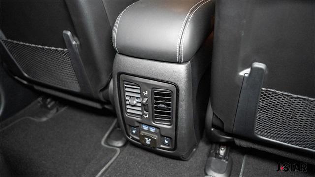 Photo of 2025 Destroyer Gray Clearcoat Dodge Durango