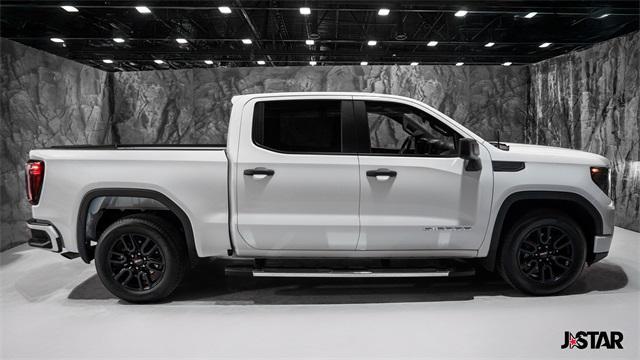 Photo of 2024 Summit White GMC Sierra 1500