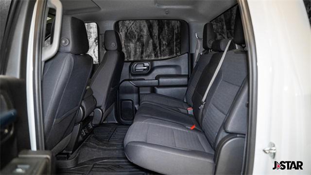 Photo of 2024 Summit White GMC Sierra 1500