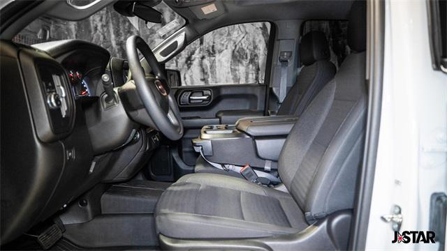 Photo of 2024 Summit White GMC Sierra 1500