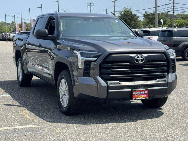 Photo of 2024 Magnetic Gray Metallic Toyota Tundra