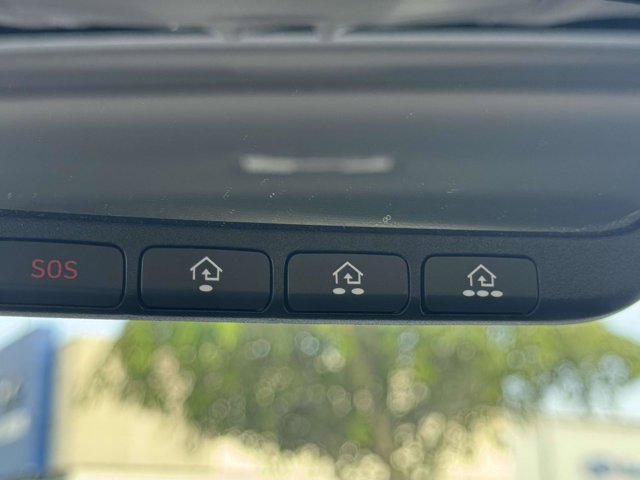 Photo of 2023 Cyber Silver Hyundai KONA