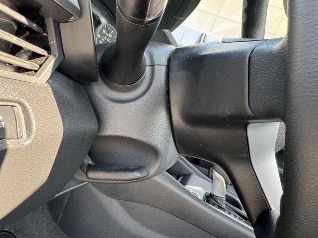 Photo of 2025 Glacier White Nissan Altima