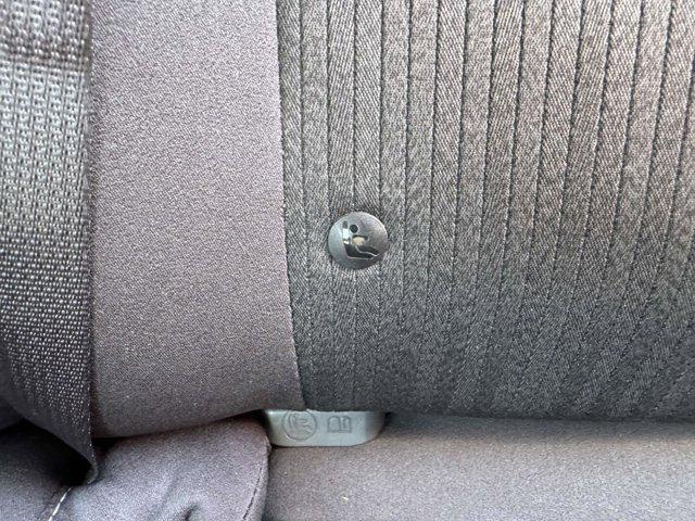 Photo of 2025 Glacier White Nissan Altima