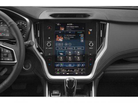 Photo of 2023 Crystal White Pearl Subaru Outback