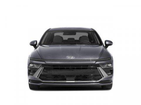 Photo of 2025 Abyss Black Hyundai SONATA Hybrid