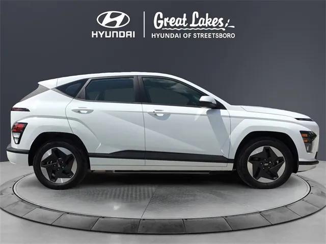 Photo of 2025 Atlas White Hyundai KONA EV