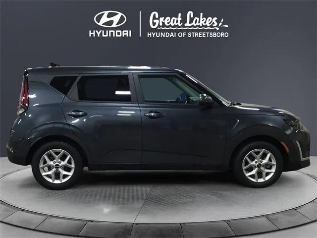 Photo of 2024 Gravity Gray Kia Soul
