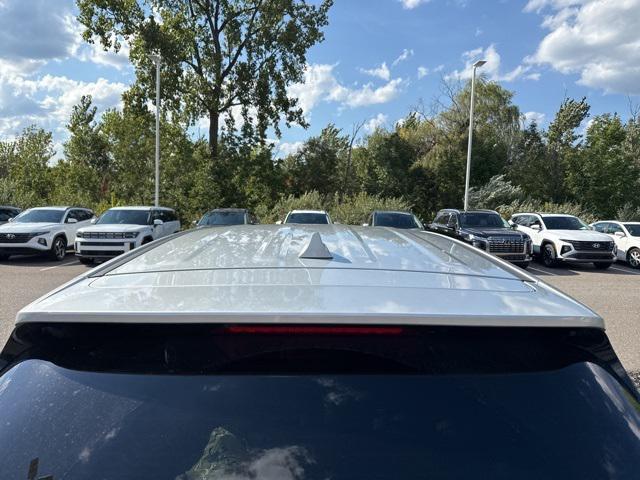 Photo of 2019 Molten Silver Hyundai TUCSON