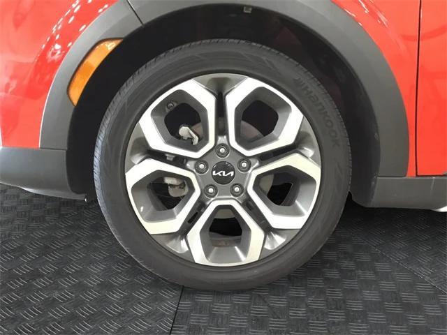 Photo of 2022 Inferno Red Kia Soul