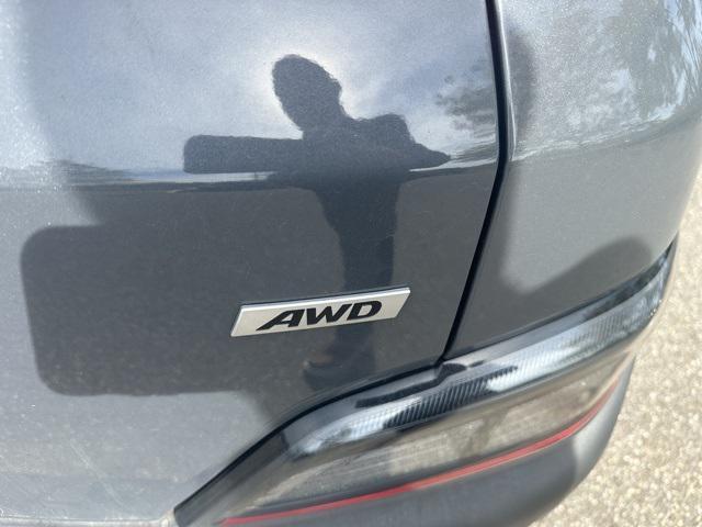 Photo of 2023 Ecotronic Gray Hyundai KONA