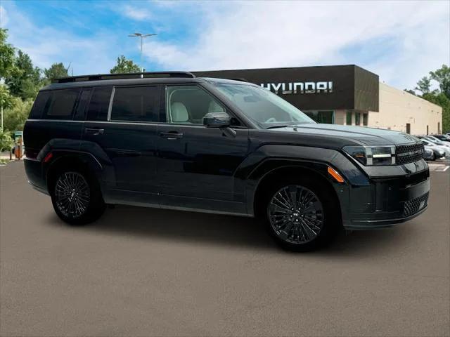 Photo of 2025 Phantom Black Hyundai SANTA FE HEV