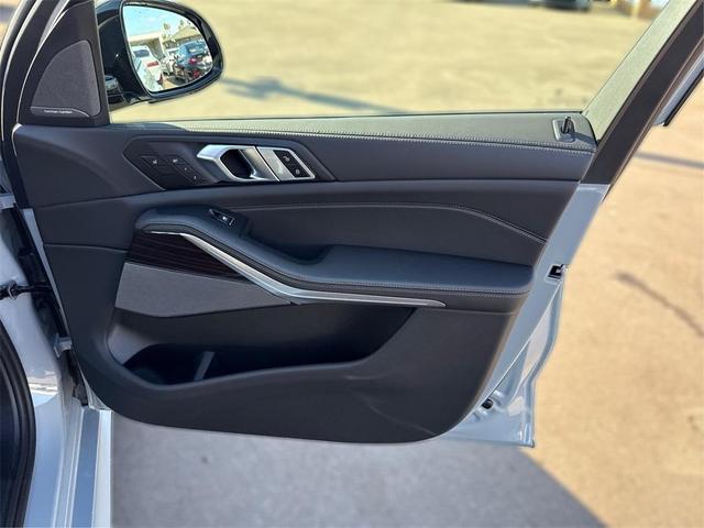 Photo of 2026 Brooklyn Gray Metallic BMW X5