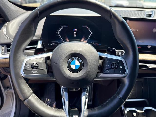 Photo of 2023 Mineral White Metallic BMW X1