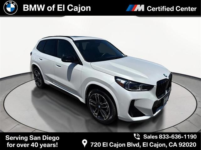 Photo of 2023 Mineral White Metallic BMW X1
