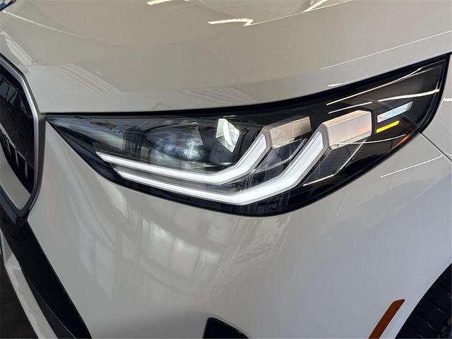 Photo of 2026 Alpine White BMW X3