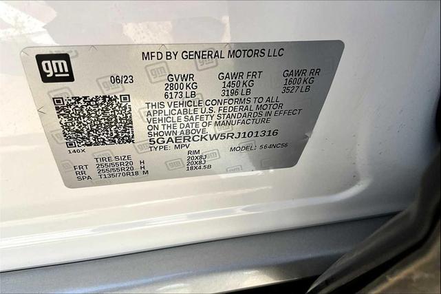 Photo of 2024 White Frost Tricoat Buick Enclave