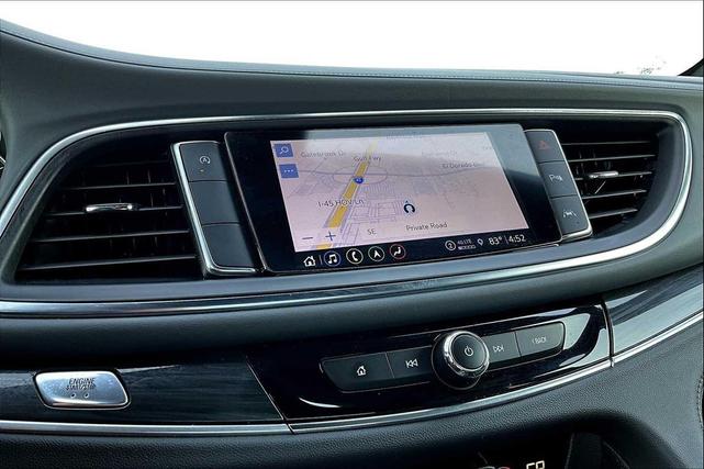 Photo of 2024 White Frost Tricoat Buick Enclave