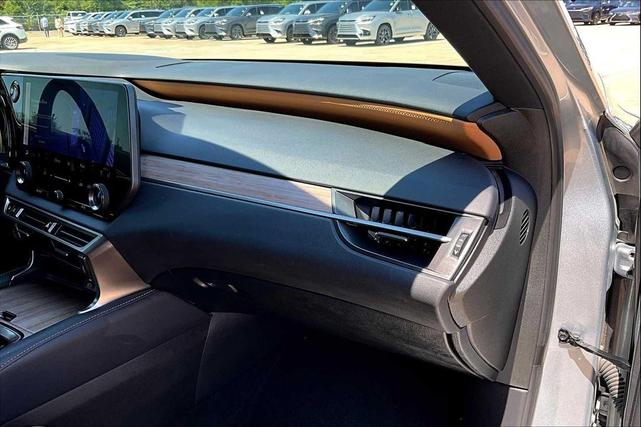 Photo of 2023 Iridium Lexus RX 350