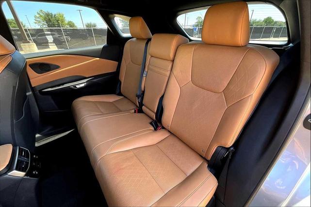 Photo of 2023 Iridium Lexus RX 350