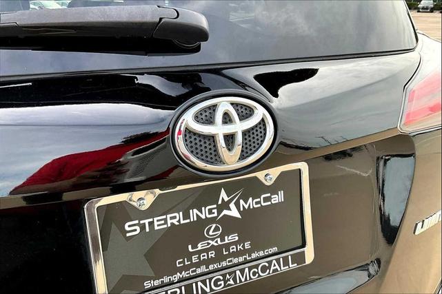 Photo of 2018 Black Toyota RAV4