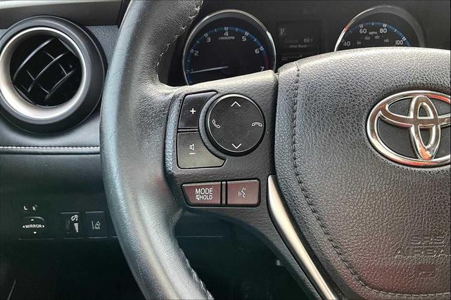 Photo of 2018 Black Toyota RAV4