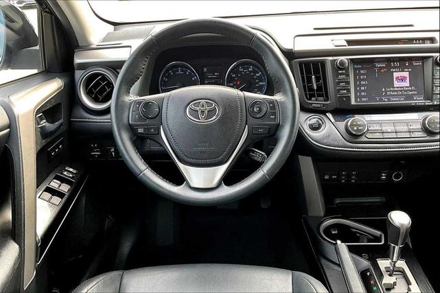 Photo of 2018 Black Toyota RAV4