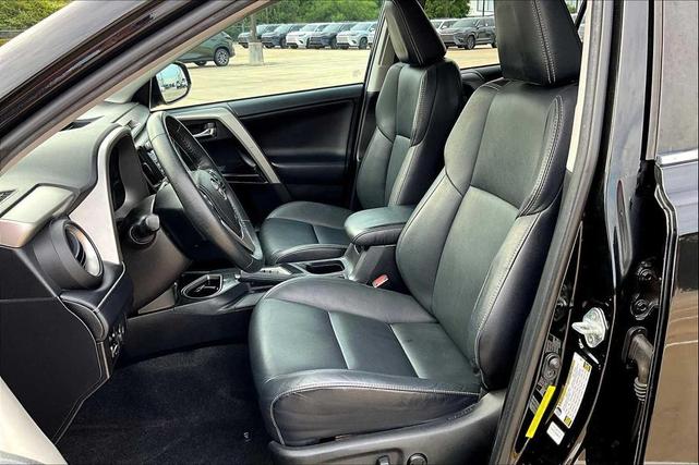 Photo of 2018 Black Toyota RAV4