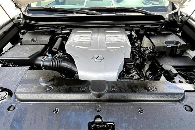 Photo of 2023 Eminent White Pearl Lexus GX 460