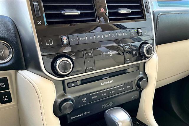Photo of 2023 Eminent White Pearl Lexus GX 460
