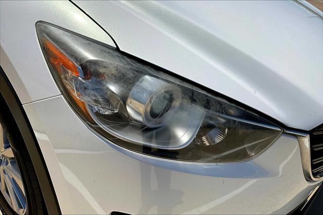 Photo of 2016 Crystal White Pearl Mica Mazda CX-5