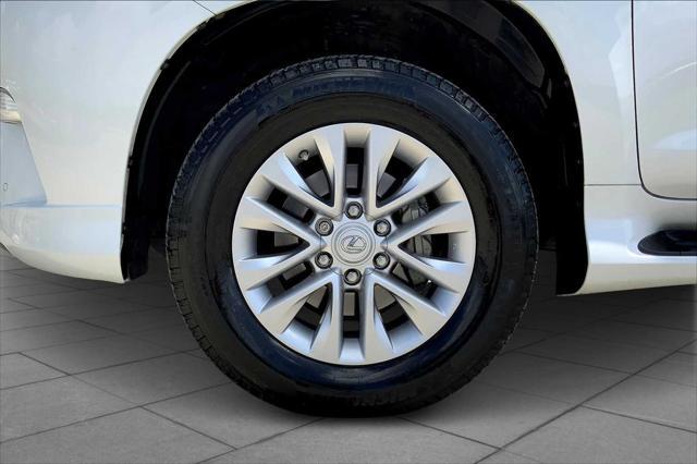 Photo of 2022 Starfire Pearl Lexus GX 460