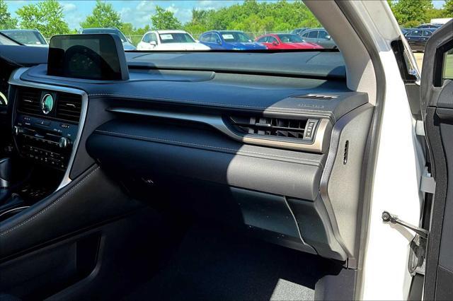 Photo of 2021 Eminent White Pearl Lexus RX 350
