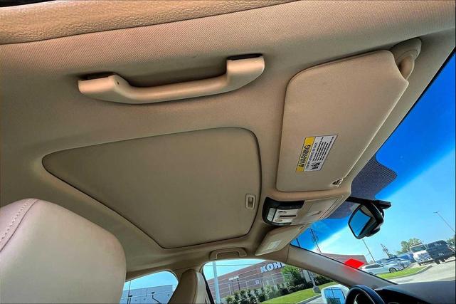 Photo of 2014 Bellanova White Pearl Acura TL