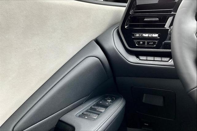 Photo of 2025 Lexus TX 350