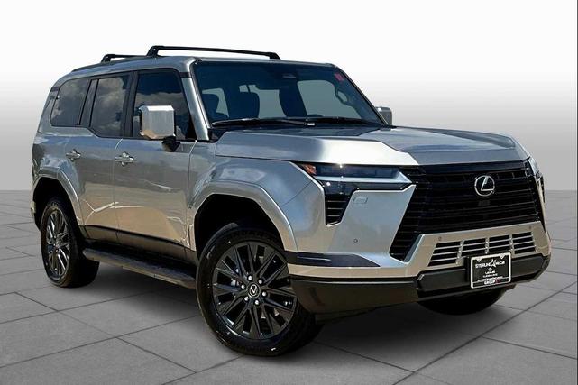Photo of 2025 Atomic Silver Lexus GX 550