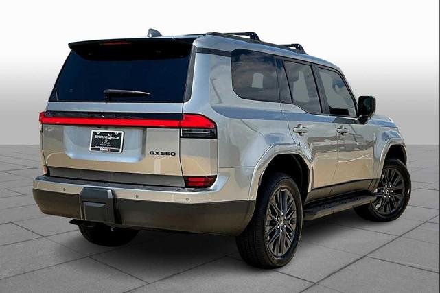 Photo of 2025 Atomic Silver Lexus GX 550