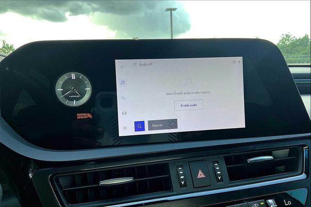 Photo of 2023 Matador Red Mica Lexus ES 350