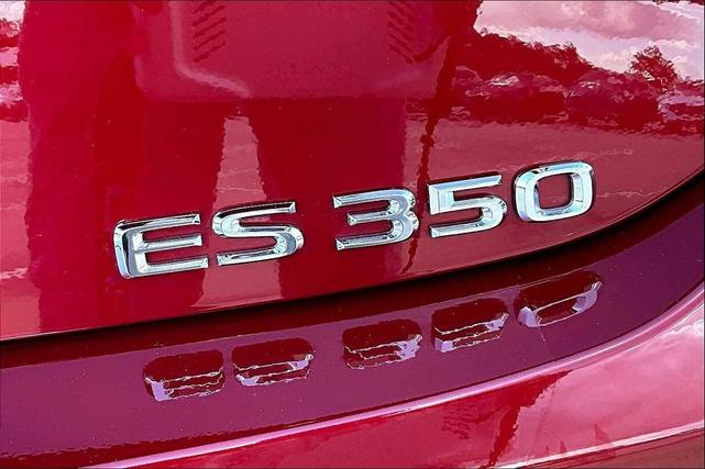 Photo of 2023 Matador Red Mica Lexus ES 350