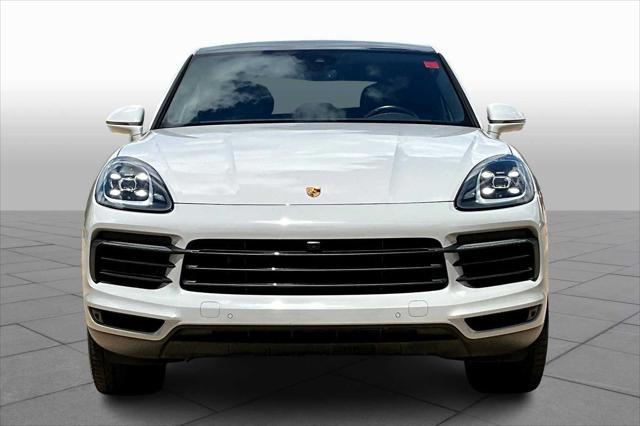 Photo of 2022 Quartzite Grey Metallic Porsche Cayenne