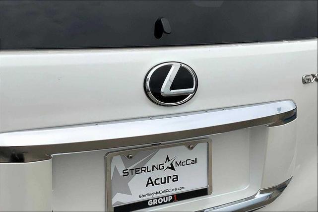 Photo of 2023 Eminent White Pearl Lexus GX 460