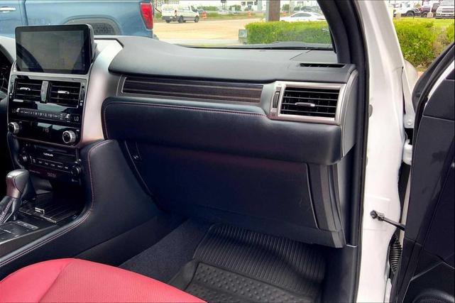 Photo of 2023 Eminent White Pearl Lexus GX 460
