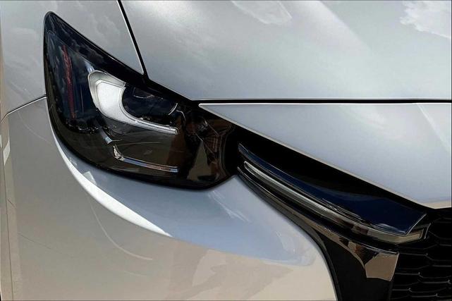 Photo of 2025 Rhodium White Premium Mazda CX-70